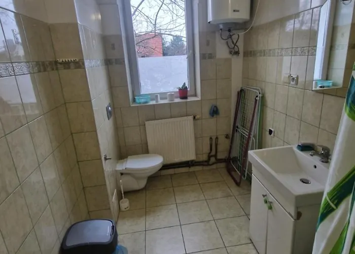 Tyniec Hostel Tyniec Maly